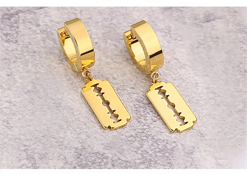 12__10079415153_996853077