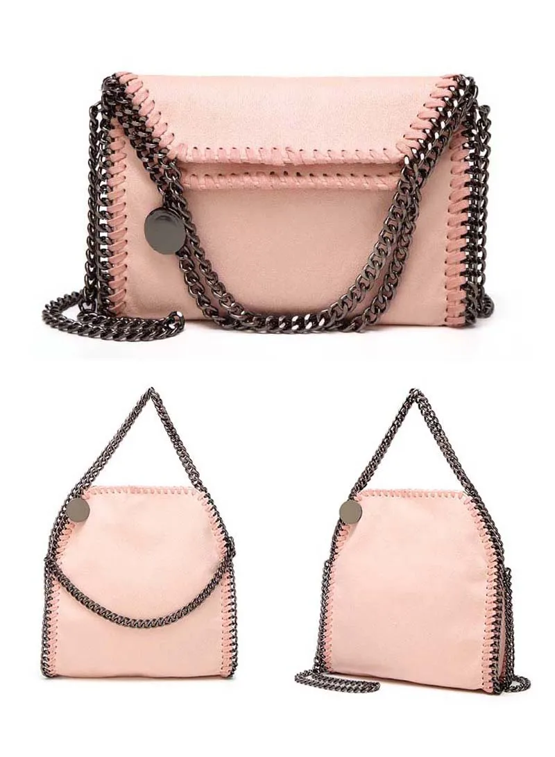 4461719792_1325401147