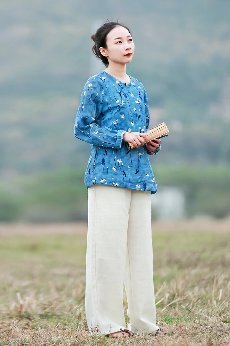 LZJN 2019 New Chinese Vintage Ethnic Cheongsam Linen Tops Women's Flax Blouse Long Sleeve Lotus Flower Print Shirts  (2)