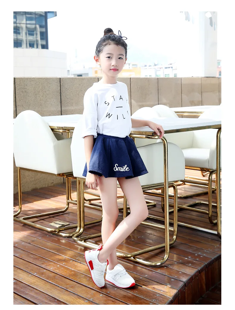 4546756902_1343607165