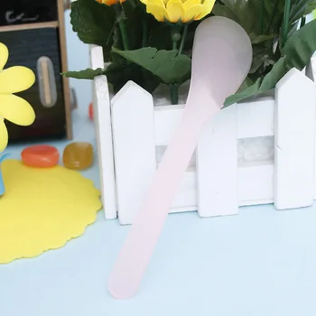 

1Pc Beauty Mask DIY Facial Spoon Cosmetic Mask Plastic Make Up Face Beauty Tools