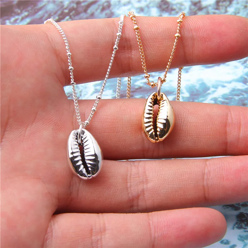

Summer Beach Gold Silver Color Conch Shell Necklaces for Women Seashell Shape Pendant Simple Seashell Ocean Beach Boho Jewelry