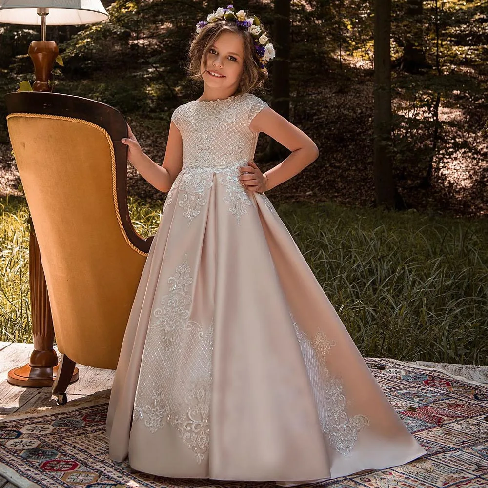 

New Arrival Flower Girl Dressace Lace Appliques Cap Sleeve With Beading Custom Made Ball Gown Girls First Communion Gowns