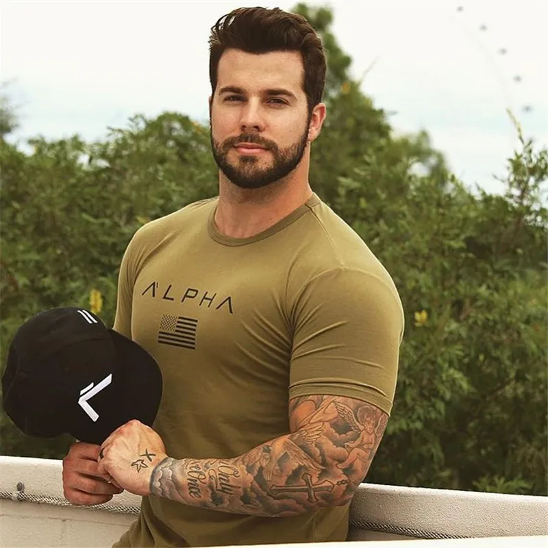 2018 новая брендовая одежда Gyms Tight хлопковая Футболка Мужская s фитнес-футболка для мужчин Gyms Футболка мужская для фитнеса, кросфита Летние