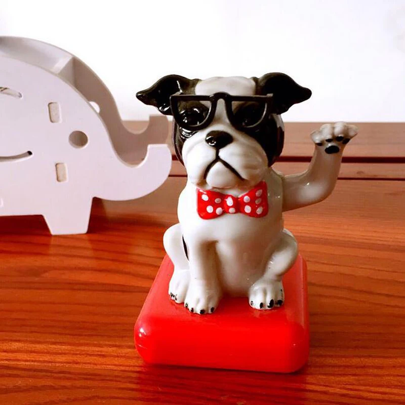 

1Pc Solar Power Shaking Head Pet Dog Cat Cute Animals Say Hello Non Electric Toys Car Desktop Decor Birthday Christmas Gifts New