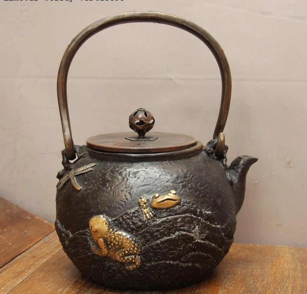 

Jepanese Iron Silver Gilt Dragonfly Golden Bufonid Water Bottle TeaPot Teakettle