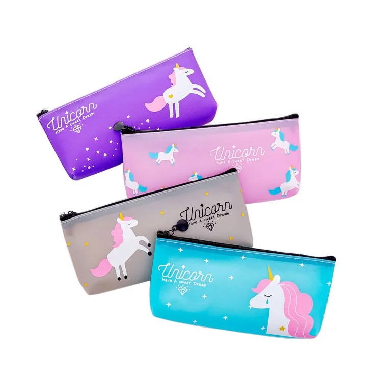 

2018 New Arrival Creative PVC Zipper Unicorn Animals Action Figure Printed Horse Pen Bag Case doll toy gift figure new