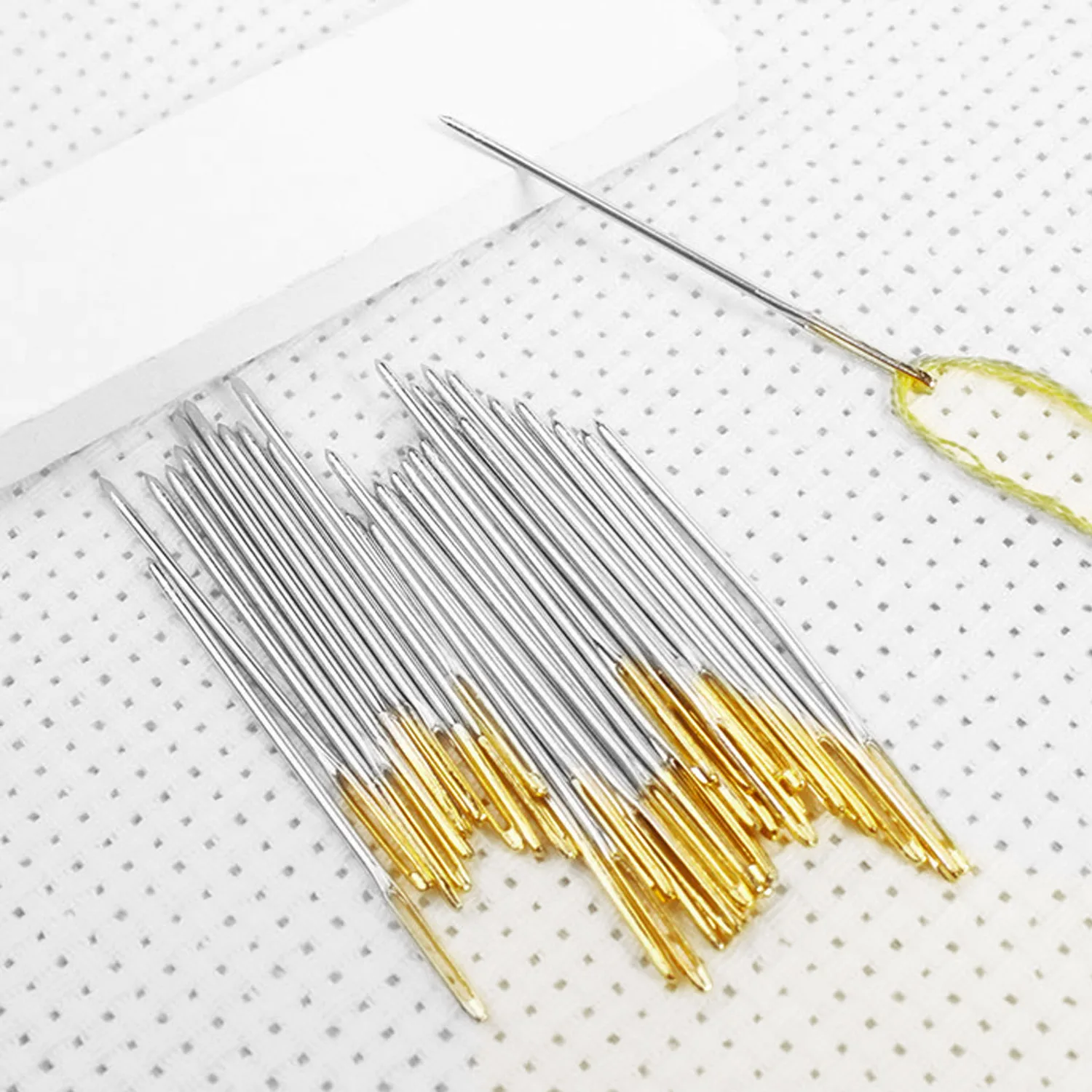 

100 PCS Steel Embroidery Cross Stitch Hand Needles Tool Smooth Sturdy Embroidery Sewing Accessories Size 24 for 11CT 3 Strand