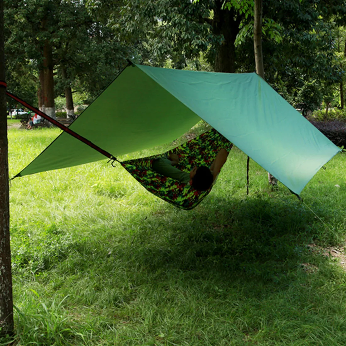

cycle zone Outdoor Raincloth Sun Shelter Multifunctional Sunshade Awning for Tents Car Cover Fishing Cover - Green