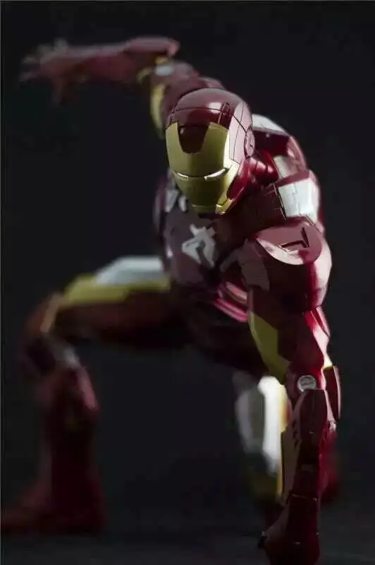 Pink PePe Anime Figure Iron Man 45cm PVC Model Hot Sale Avengers Exquisite Plating Action Figures for Children Toy Surprise Gift Pink PePe Anime Figure Iron Man 45cm PVC Model Hot Sale Avengers Exquisite Plating Action Figures for Children Toy Surprise Gift