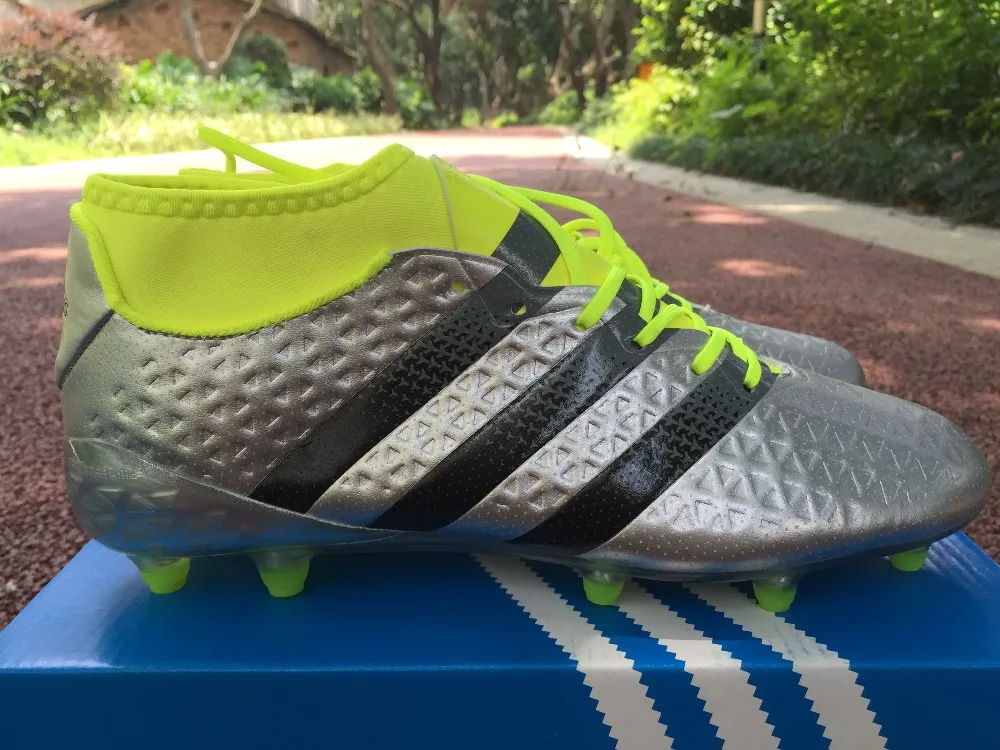 best football boots for midfielders 2019