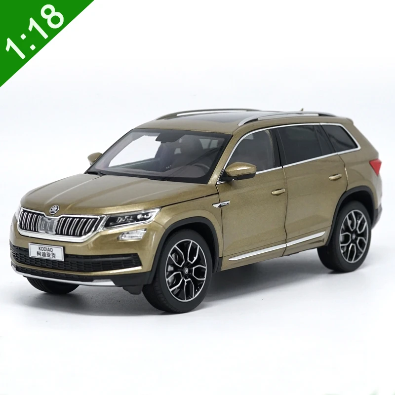 

1/18 Skoda KODIAQ SUV Alloy Diecast Metal Car Model Toy For Kids Birthday Gifts Toy Collection Original Box