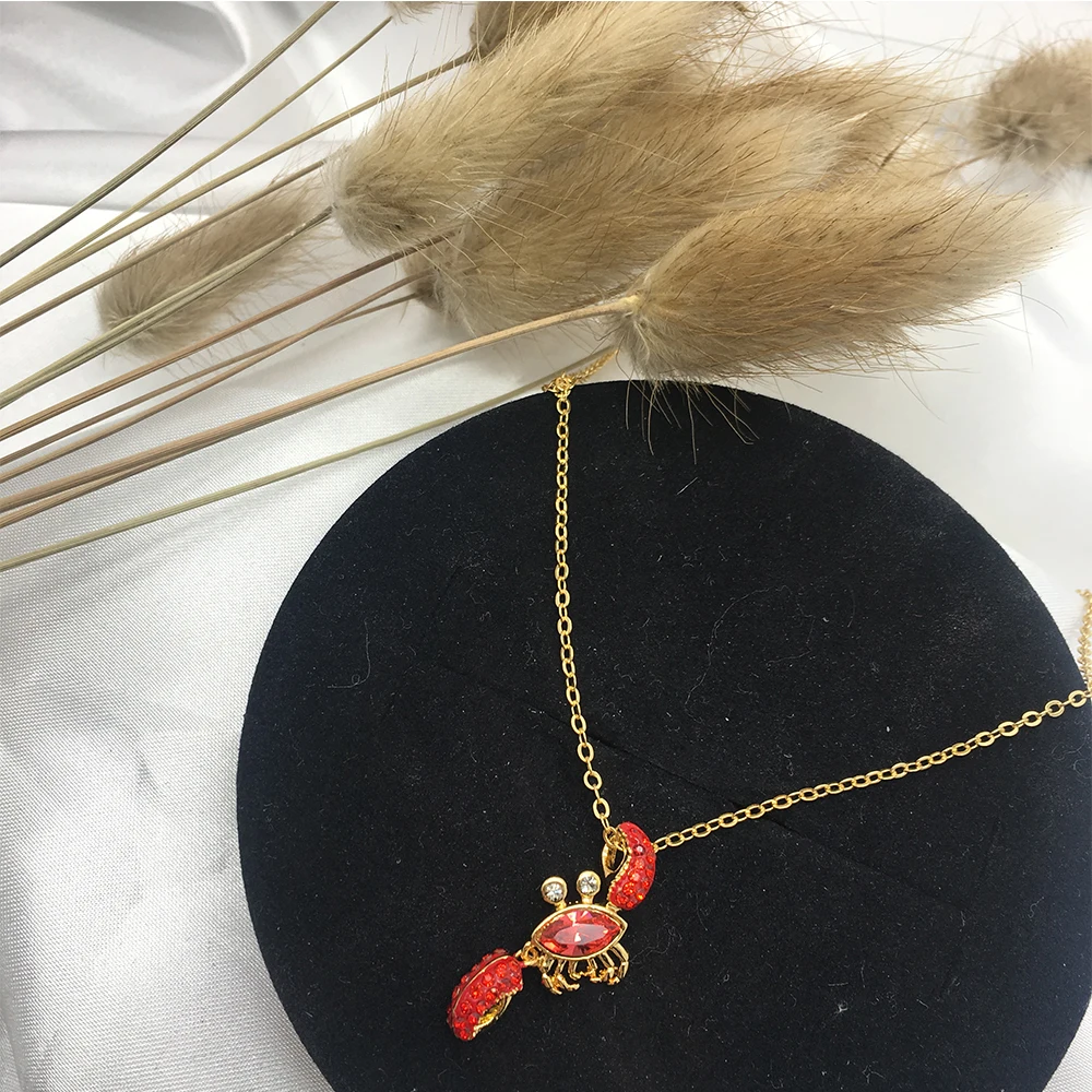 

SWA RO 2019 New OCEAN CRAB Small Crab Necklace Women Brilliant Crystal Stacks for Valentine's Day Romantic Birthday Gift 5465940