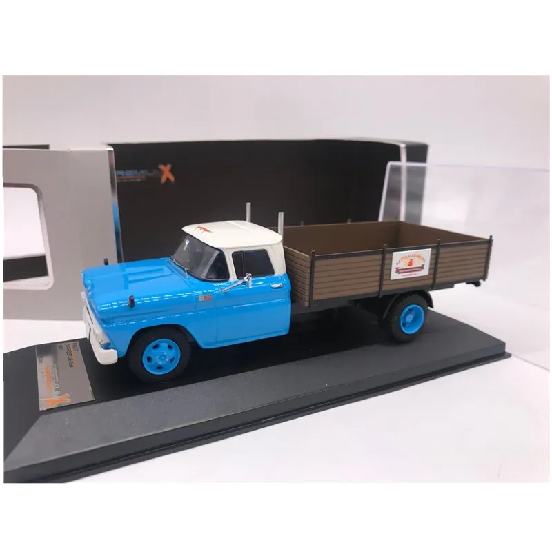 

IXO PREMIUM X 1:43 chevrolet C30 Turck Metal Automobile Model Collection