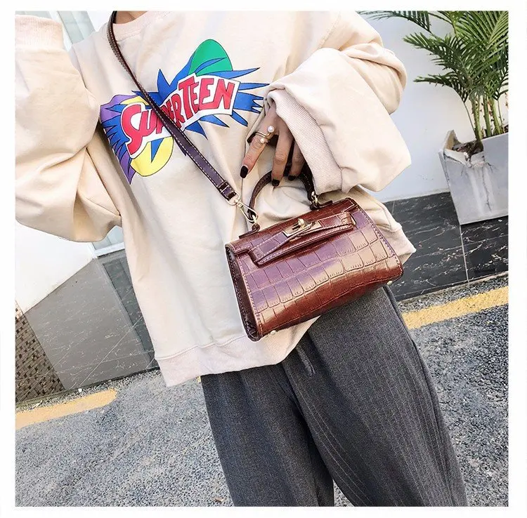 Cuir yellow Brown Brown Messenger Bolsa Bourgogne Poitrine Kate Femme tout Pierre red Pu De Main 2019 À Black Femininas Sacs Femmes Bandoulière Sac Fourre wRAqqpvn