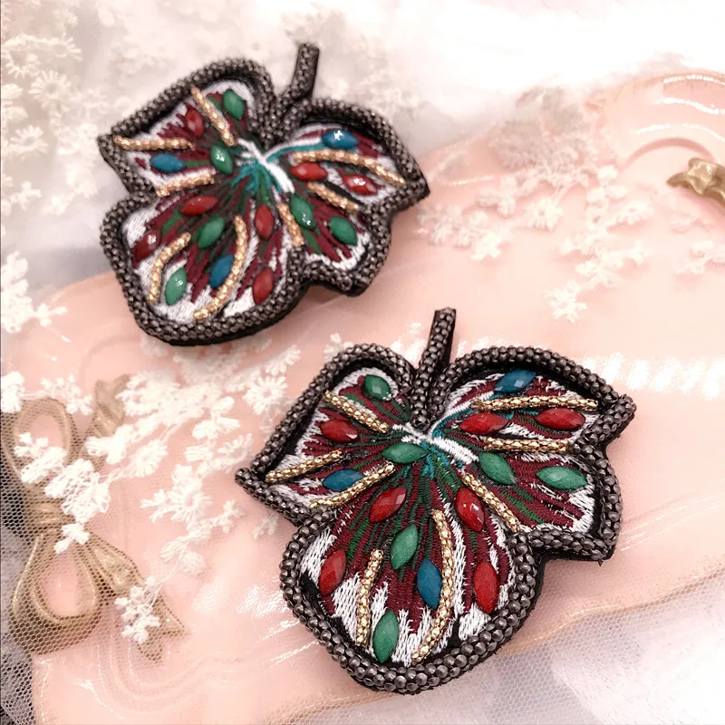 

Korea New Handmade Embroidery Rhinestone Vintage Leaf Badge Brooches Pin Fashion Jewelry For Woman Accessories-SWGWBH100C