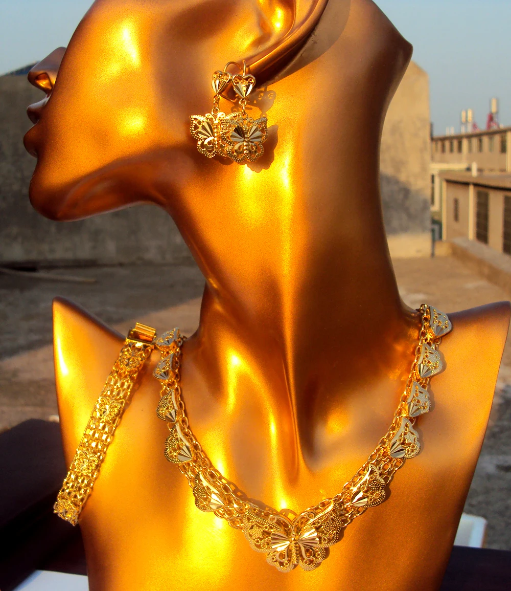 

Beautiful Butterfly Pendant Necklace Bracelet Earrings 3PC Sets 24K Fine Yellow Gold GF Jewelry Solid 7 days no reason to refun