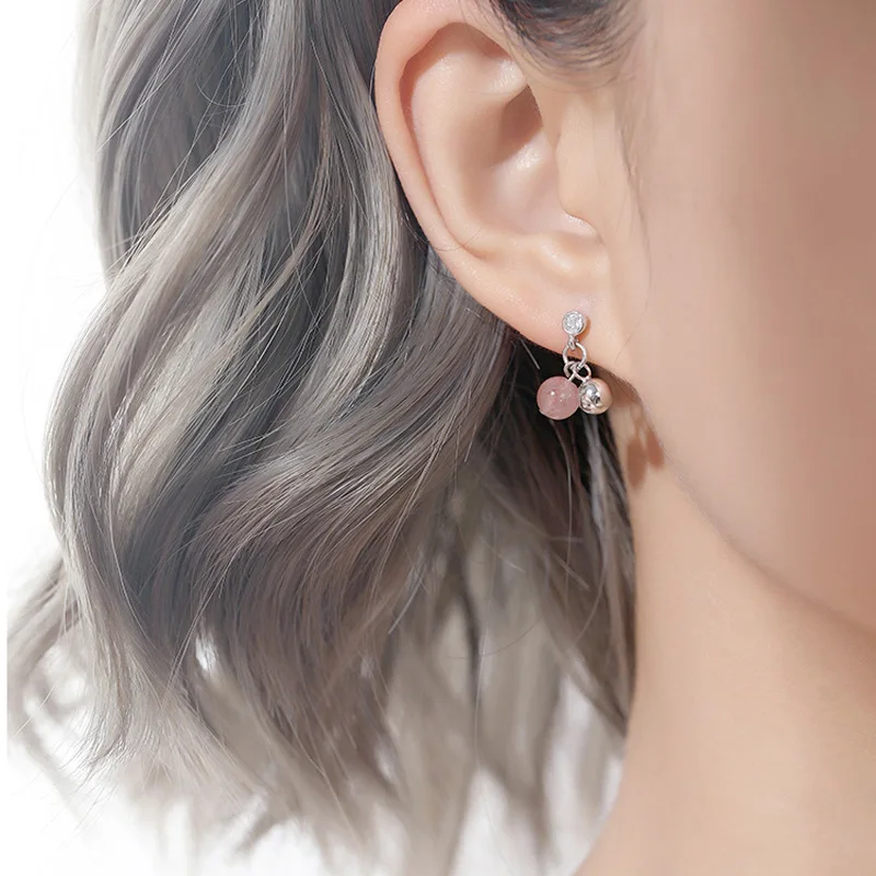 Милые стильные серебряные бусины с кисточками, круглые серьги-гвоздики с подвеской 925, серьги с кристаллами клубники для женщин и девушек