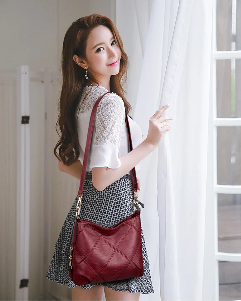 women bag  (1)