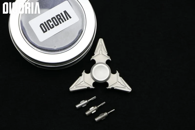 

DICORIA custom Titanium alloy fingertip gyroscope, bearing edc finger screw fingertip gyroscope trilobule retro screwdriver tool