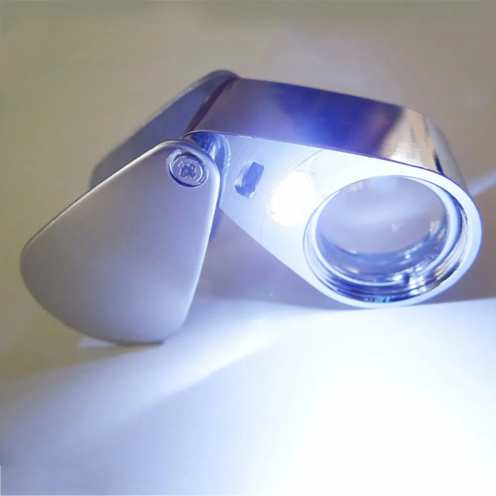 Silver Color Metal & Glass Compact 20X Lighted Super Bright LED