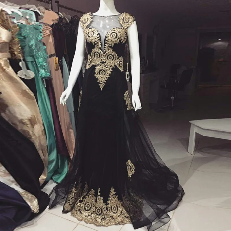 Black Muslim Evening Dresses Mermaid Cap Sleeves Appliques Lace Formal Islamic Dubai Saudi Arabic Long Elegant Evening Gown