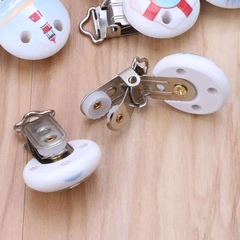 

5pc/lot Pacifier Clip Wooden Holder Clip Baby Teething Pacifier DIY Tooth Toy