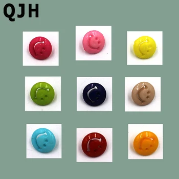 

100pcs mixed color 15mm cartoon smiley buttons cute DIY Plastic smile face button for sewing Children's clothes accessories