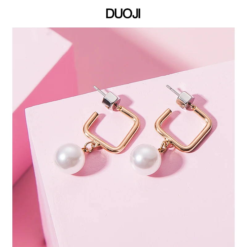 

DUOJI earrings female 2019 Korean fashion imitation pearl earrings personalized accessories wedding gift earrings earrings