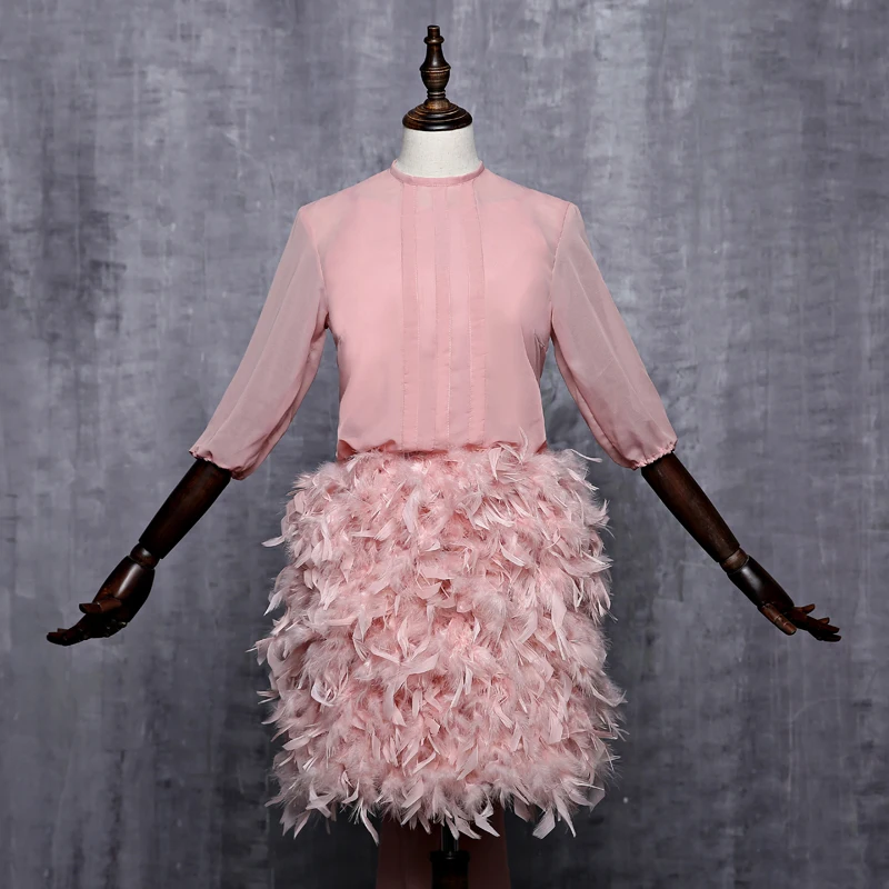 Розовое платье-футляр с высоким воротником и длинными рукавами с открытой спиной, шифоновое Короткое мини-коктейльное платье с бантом и перьями, платья для выпускного вечера
