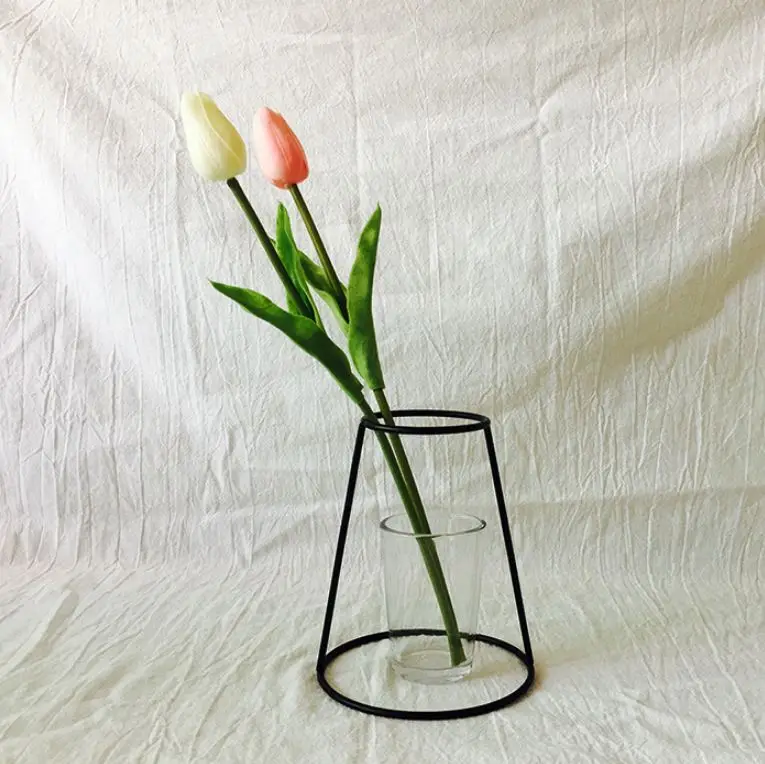 Brand New Style Retro Iron Line Flowers Vase Metal Plant Holder Modern Solid Home Decor Nordic Styles Iron Vase