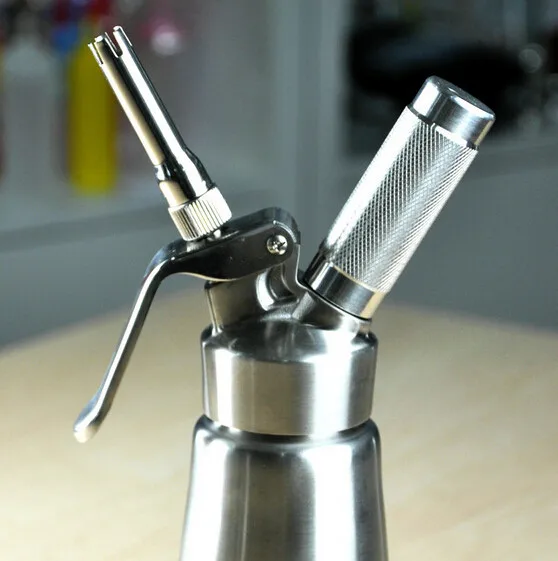 Whip Coffee Dessert Fresh Cream Butter Whipper Dispenser 500Ml Cream Gun High Grade Stainless Steel Cream Whipper