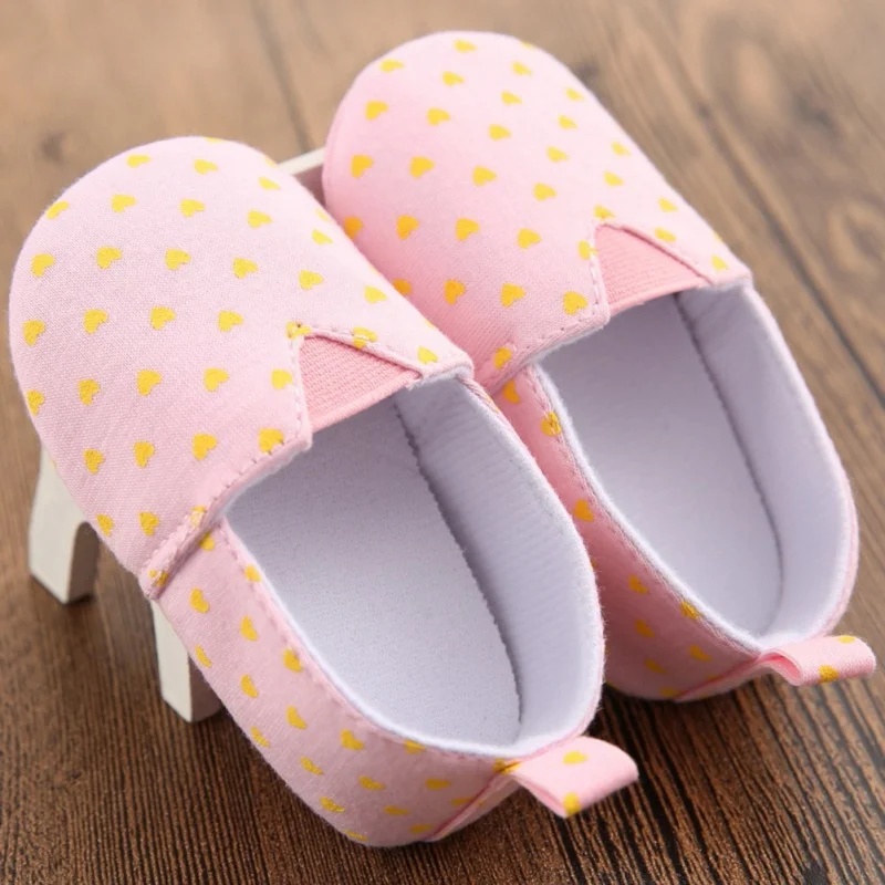 Newborn Baby Shoes Infant Walking Shoes Boys Girl Cute Heart Printed