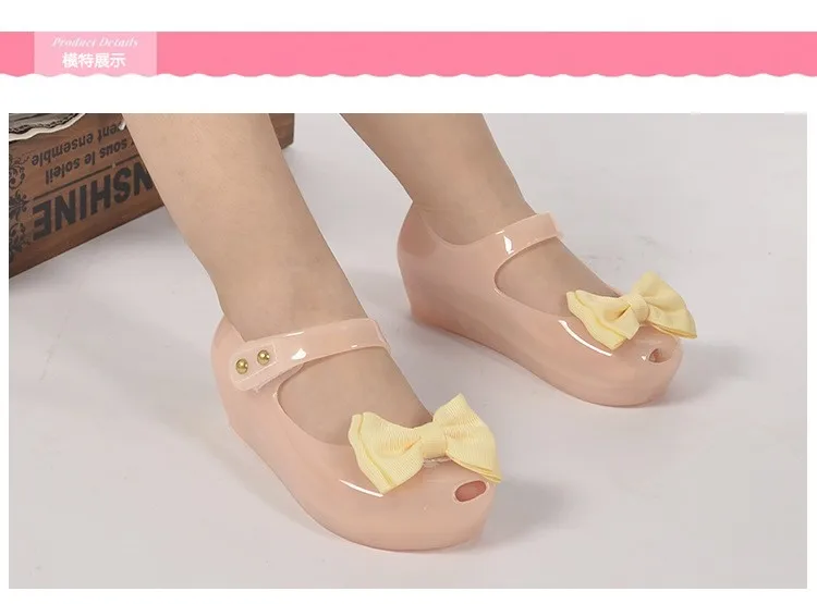 leather girl in boots MERI AMMI Kid LED colorful sandals mini shoe PVC soft outsole children girls boys bow shoes Factory Sales bata children's sandals