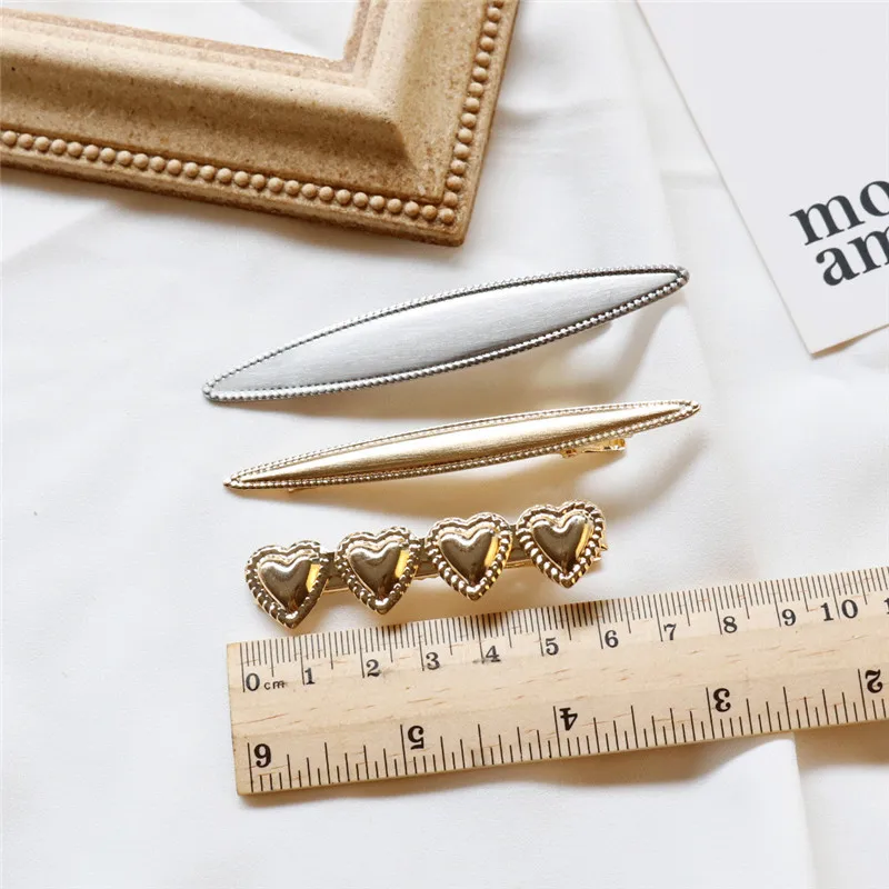 1pc Hair Clips Fashion Girls Retro Metal Gold Silver Brushed Hairgrip Leaf Heart Shape Hairpin New Arrival