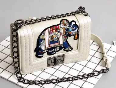 

Mini Small Women Purse Tote Elephant Embroidery Rivet Ladies Messenger Bag Chain Shoulder Handbag Vintage Party Crossbody Clutch