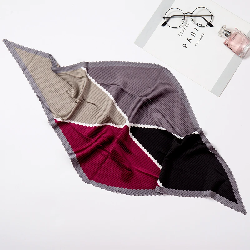 2019 Designer Silk Crinkle Scarf Square Pleated Print Neck Scarfs for Ladies Foulard Hair Band Stain Fold Neckerchief