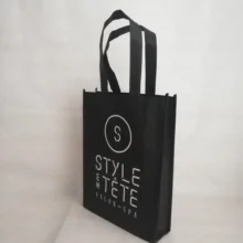 500 шт 32HX24X8cm многоразовая сумка для покупок с короткими ручками Сумка Нетканая Ткань Складные оптовые сумки под заказ для подарочной обуви сумка для продуктов