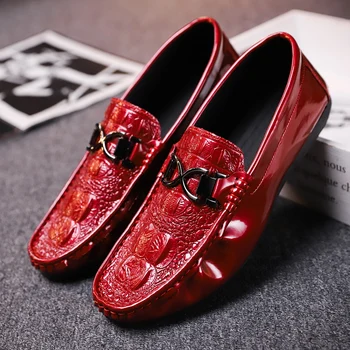 

Fashion Man Casual Shoes Breathable Light Sneakers Nion-slip Footwear Trend Male Tide Shoes Men Tenis Masculino Adulto 39-44