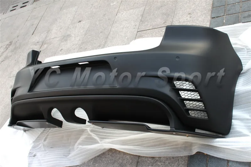 2010-2012 Volkswagen Golf 6 GTI R20 Revozport Style Potion FRP Rear Bumper (2)