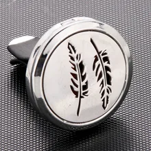 Автомобильный освежитель воздуха из нержавеющей стали с листьями, Ароматический диффузор эфирного масла, медальон, отправка в случайном порядке, 1 шт., масляные подушечки в подарок