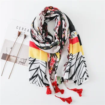 

2018 Luxury Brand Ink Painting Floral Tassel Viscose Shawl Scarf From Indian Print Wrap Pashmina Stole Foulard Muslim Hijab Caps
