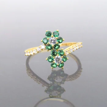 

Lovely 14K Yellow Gold 0.4CTW 1.5MM Supre White Moissanite & Tsavorite Twisting Band Wedding Ring For Women