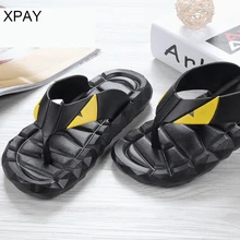 Летние Стильные черные мужские тапочки из ПВХ, Нескользящие, износостойкие, удобные, ромбовидные, мужские домашние тапочки с изображением маленького монстра