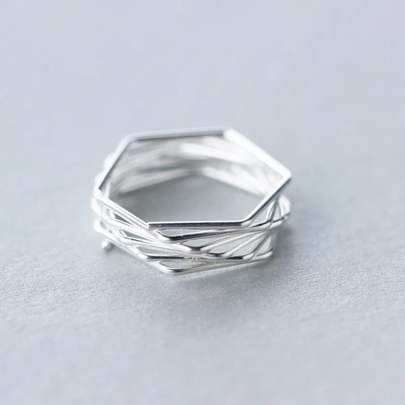 3184120638_334617663