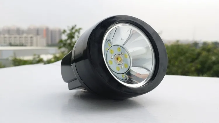 Yjm-kl2.5lm (b) светодиодный налобный фонарь 18650 USB Водонепроницаемый 5000lm linternas де Кабеза с зажимом для минеральной Бесплатная доставка через DHL