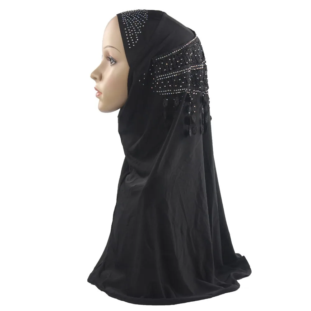 Мусульманский женский хиджаб исламский шарф женский цельный Амира Кепка полное покрытие головной убор с красивыми кисточками кулон алмаз - Цвет: Black
