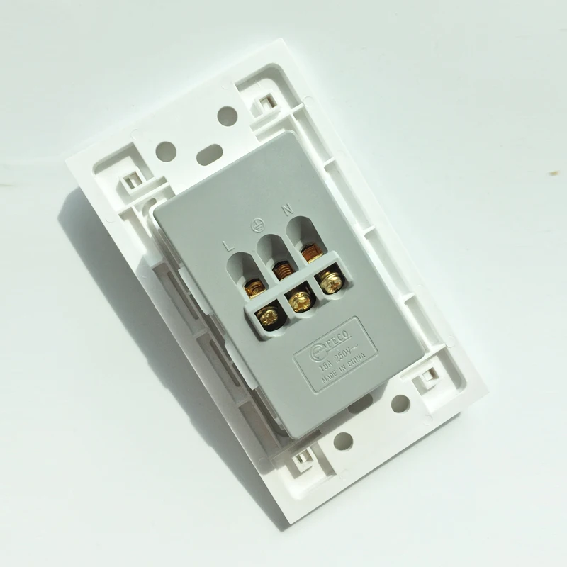 US Electric plug pic 9