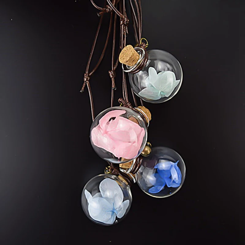 

Car Pendant Glass Perfume Empty Hanging Bottle With Flower Auto Interior Decoration Perfume Container With Wood Cap Ornaments