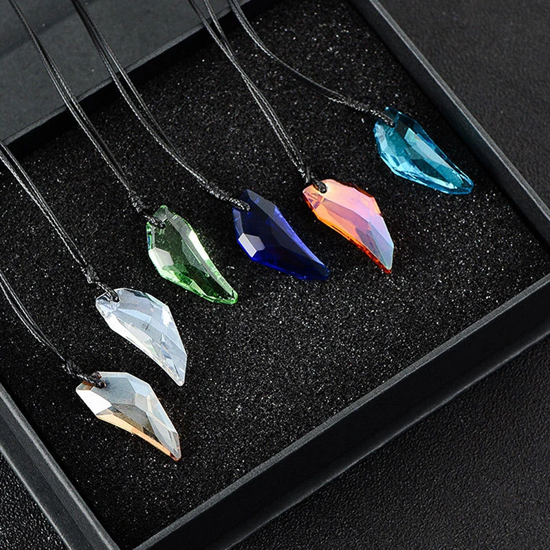 Men Vintage Crystal Wolf Fang Tooth Pendant Necklace Wolf Tooth